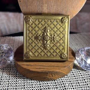 Vintage Volupte Brass Compact with Cross 2.5"x2.5"
